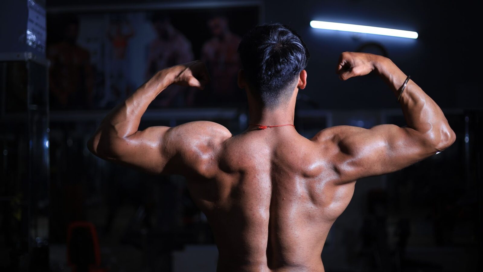 How to Stay Consistent with Muscle Building on a Budget