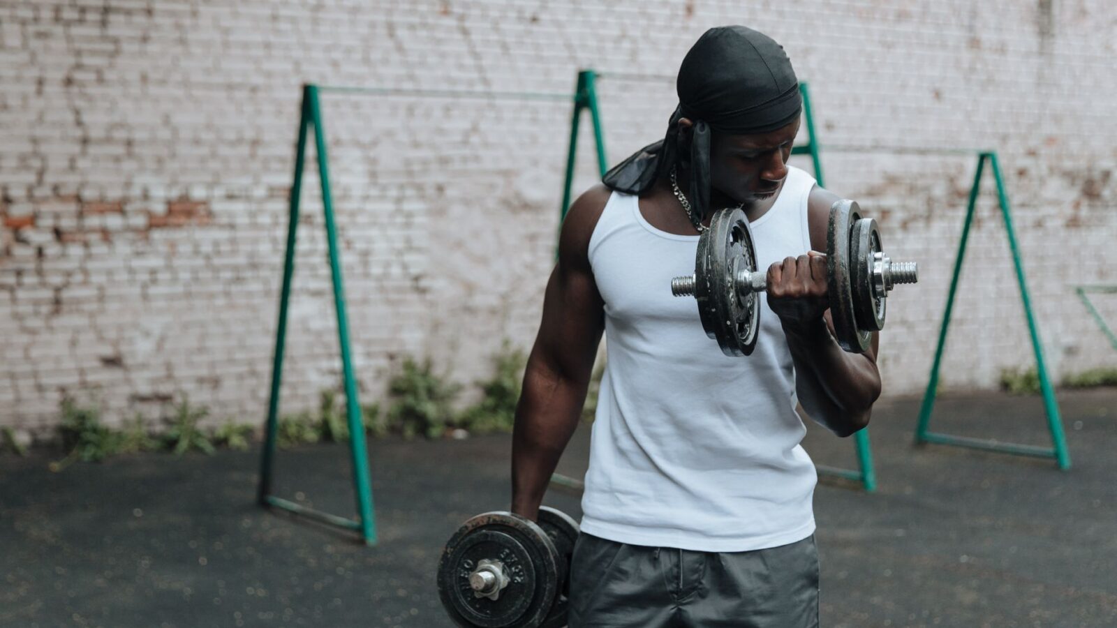 Muscle Soreness vs Injury: Budget‑Friendly Guide to Spotting Pain and Recovering Smart